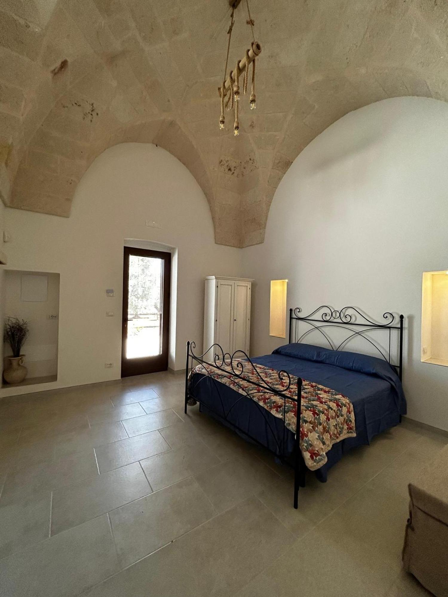לינה וארוחת בוקר פצה די גרקו Il Trullo Di Bina מראה חיצוני תמונה